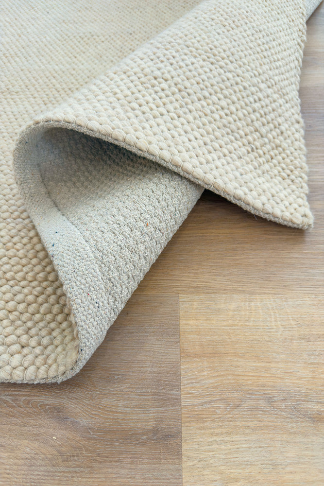 Allure Wheat Mist Wool Rug