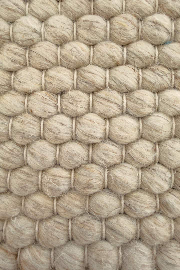 Allure Wheat Mist Wool Rug
