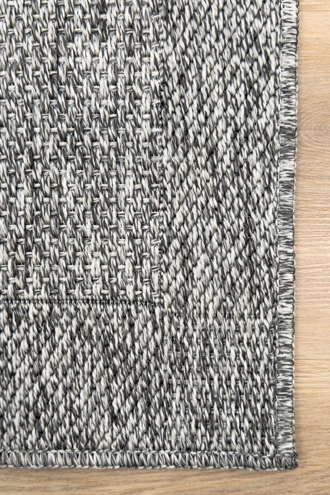 All Seasons Outdoor Grey Runner
