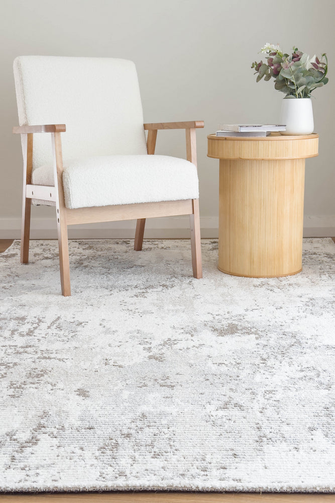 Capri 679 Limestone