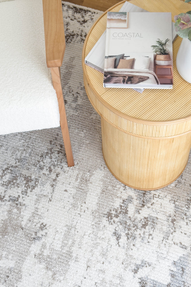 Capri 679 Limestone