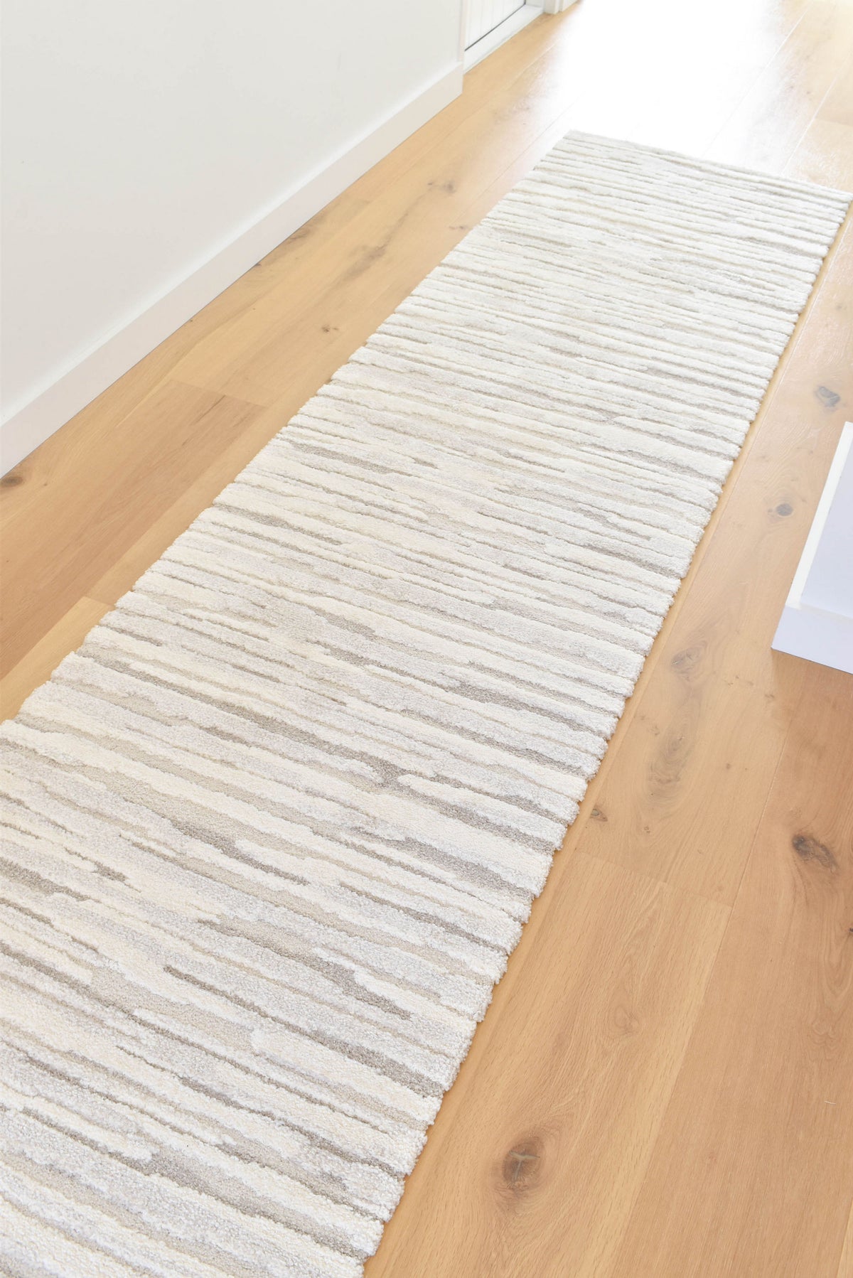 Coco 39 Cream Runner