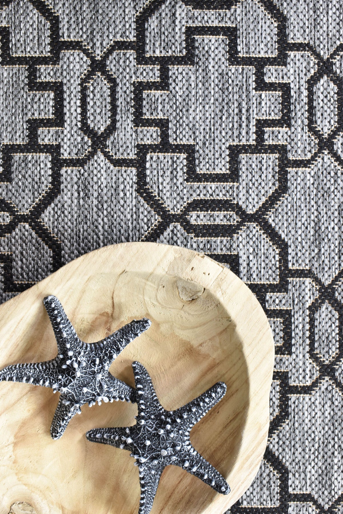 Long Island Grey Black Rug 208-DM9E