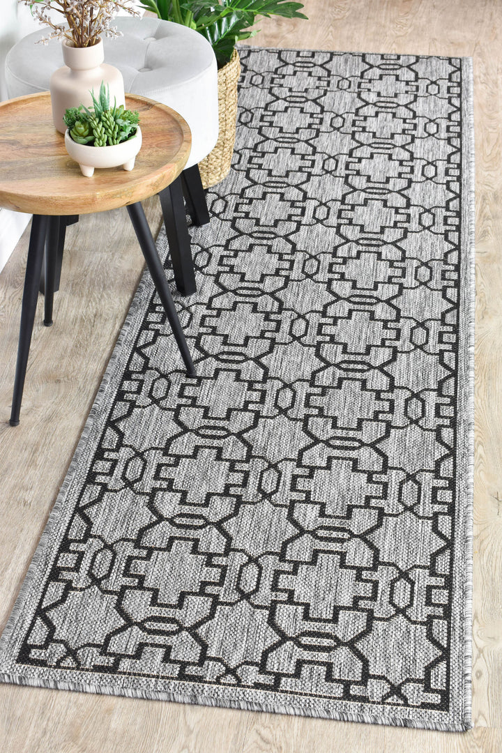 Long Island Grey Black Rug 208-DM9E