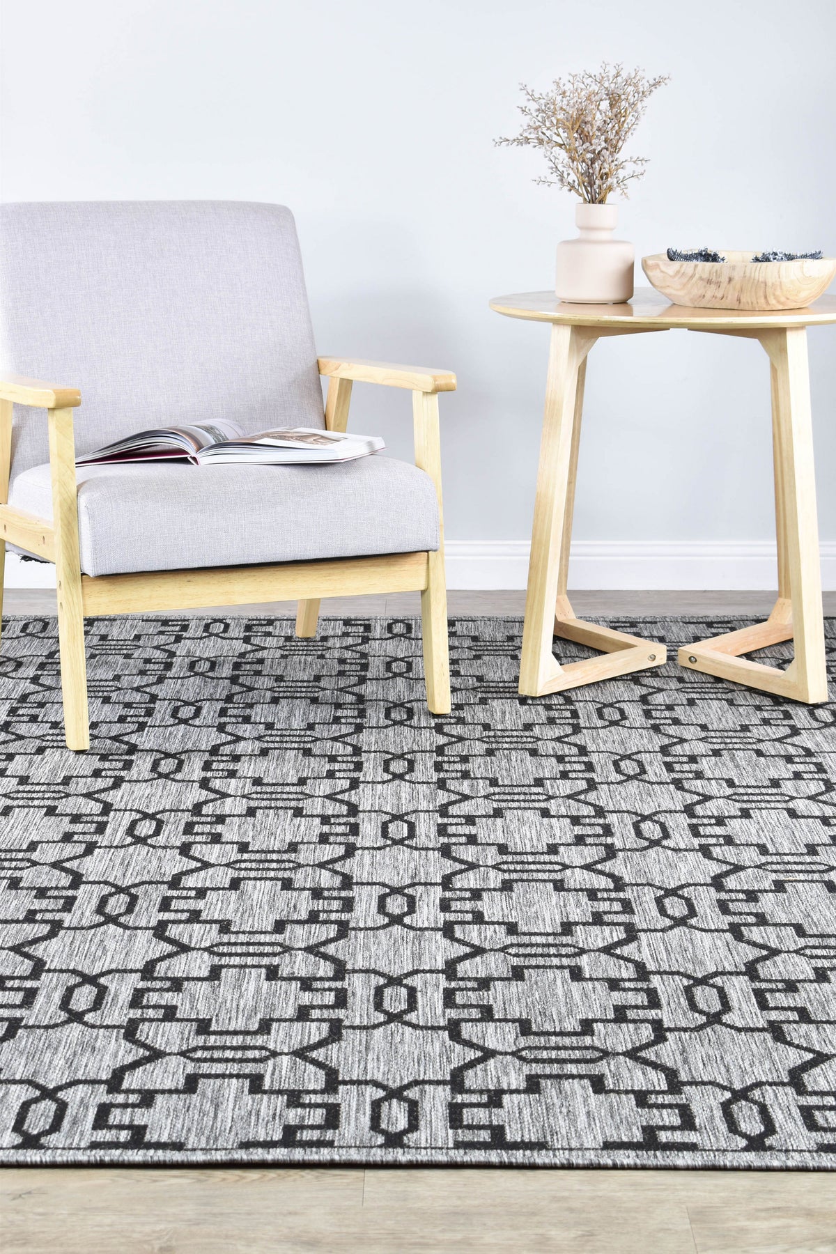 Long Island Grey Black Rug 208-DM9E