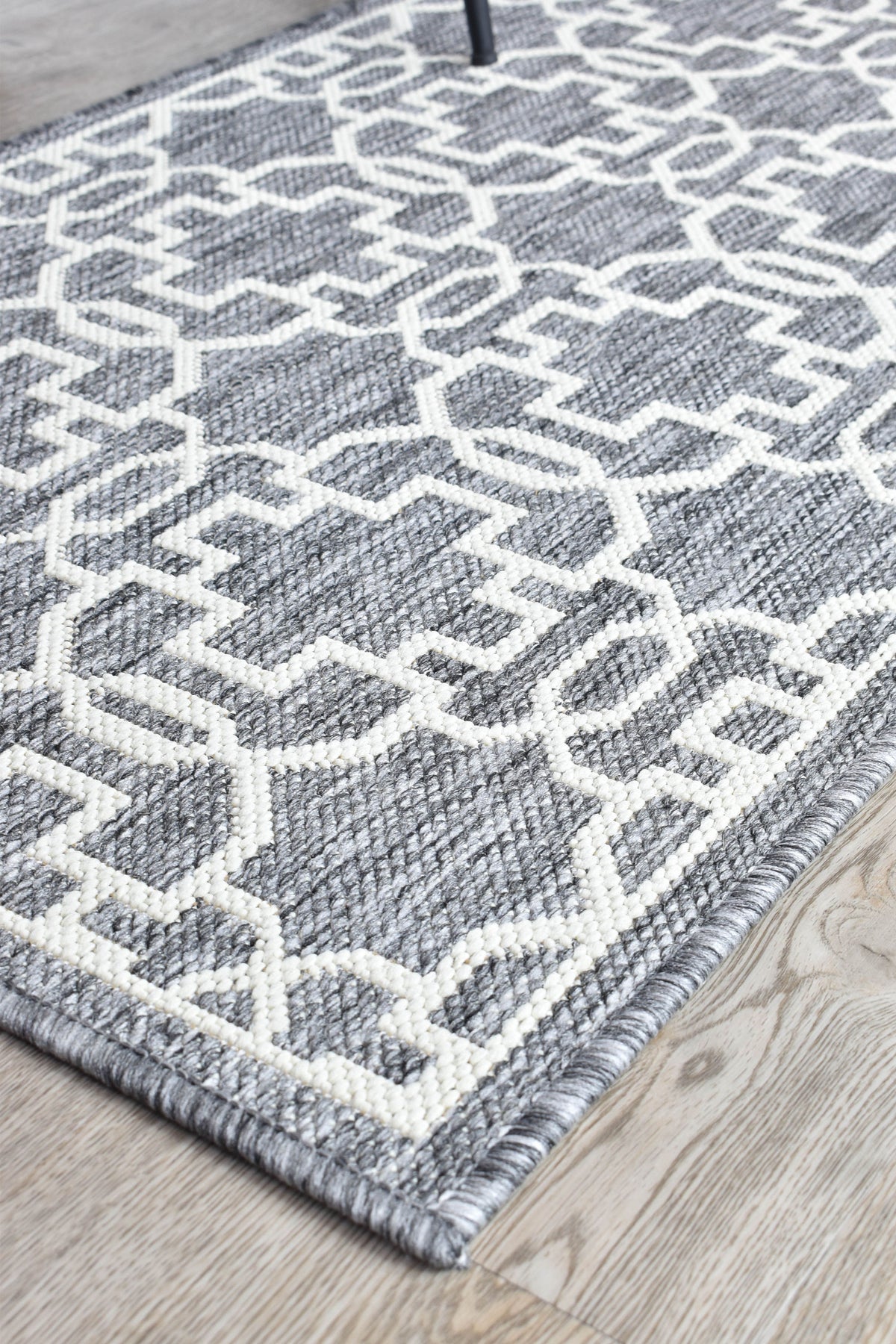 Long Island Runner Grey Cream 208-GU6E