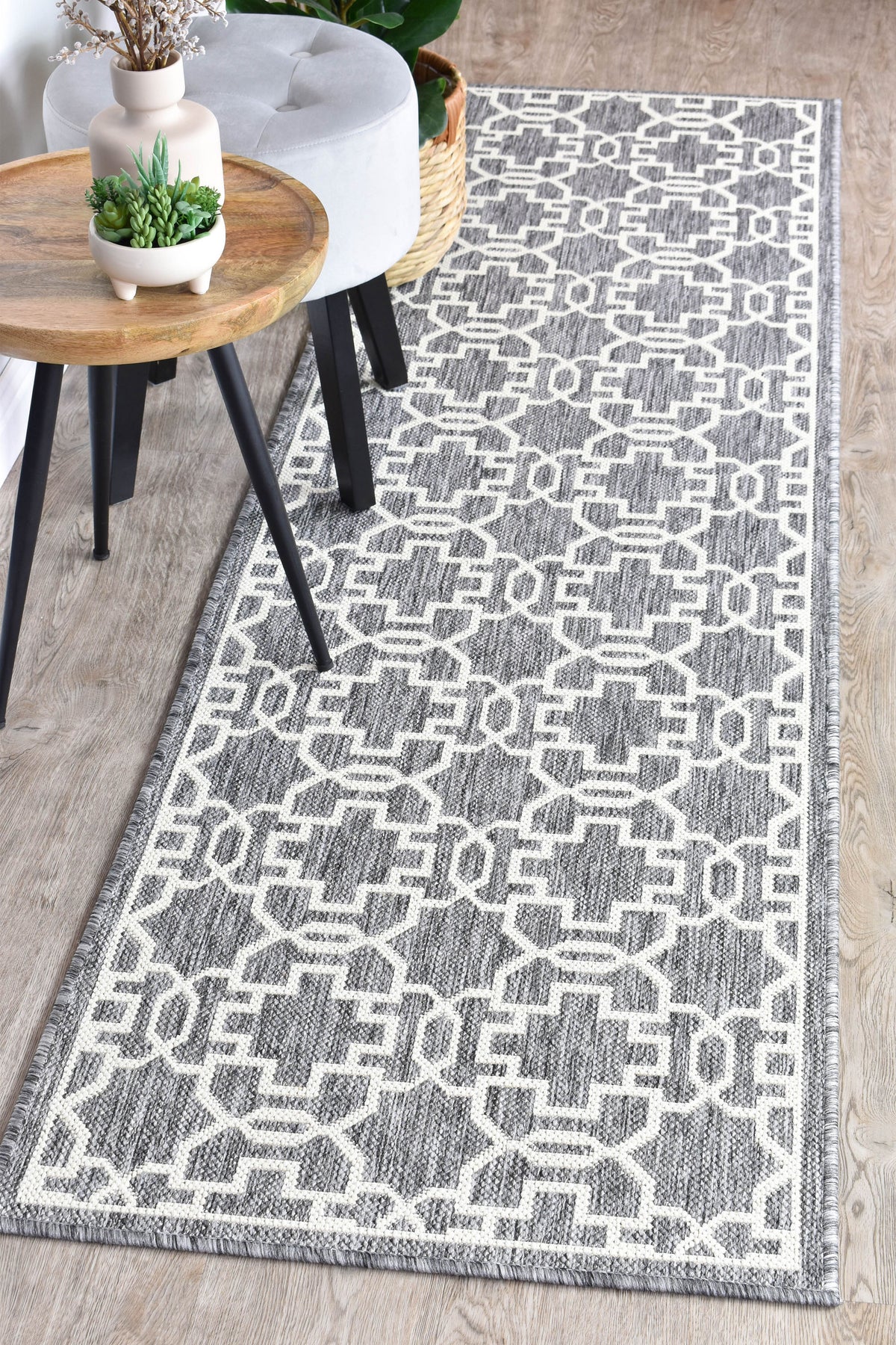 Long Island Runner Grey Cream 208-GU6E