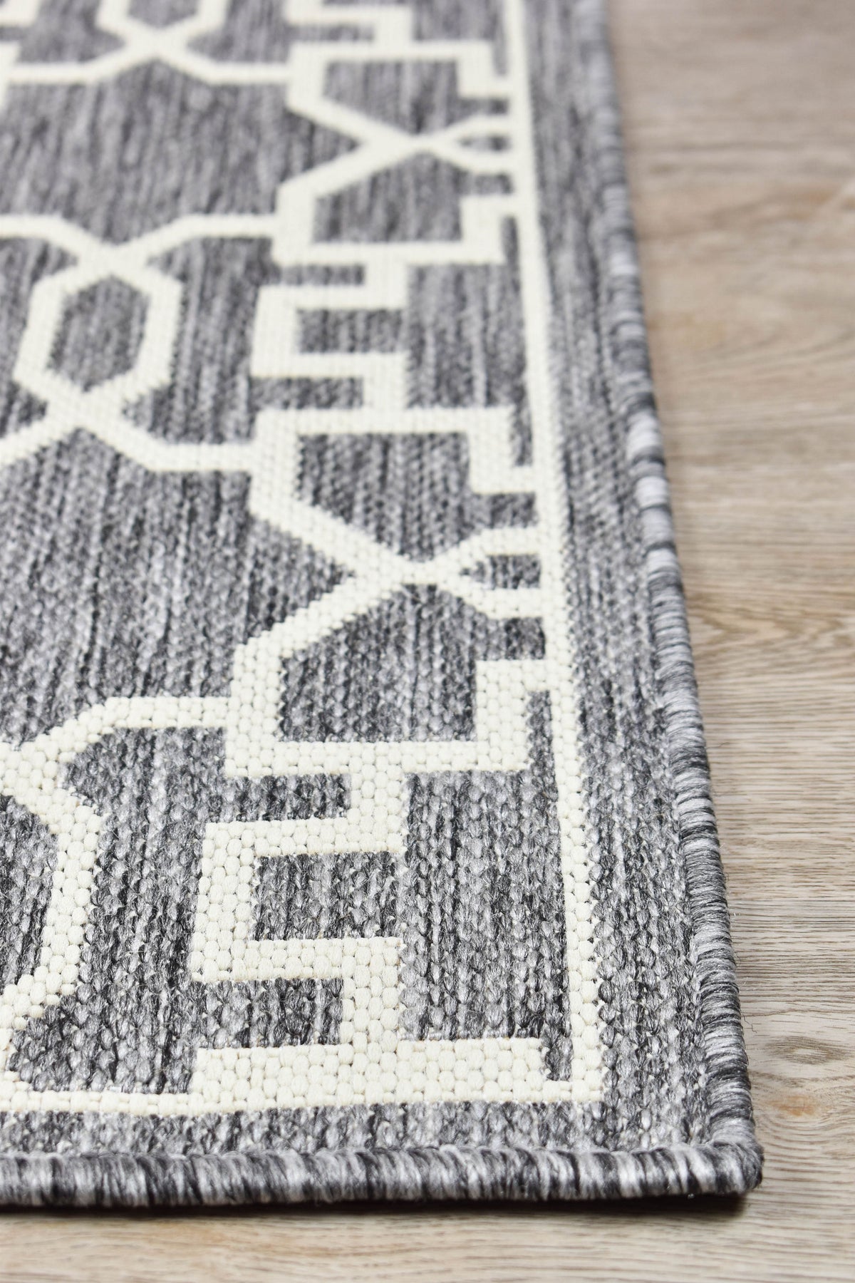 Long Island Grey Cream Rug 208-GU6E