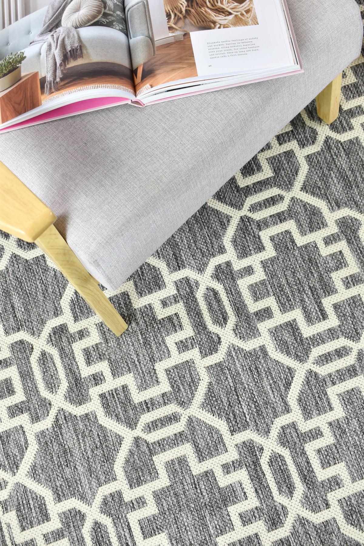 Long Island Grey Cream Rug 208-GU6E