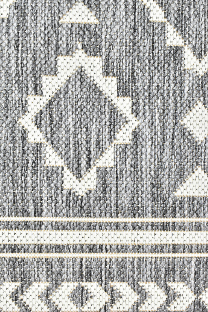 Long Island Grey Cream Rug 3333-GU6E