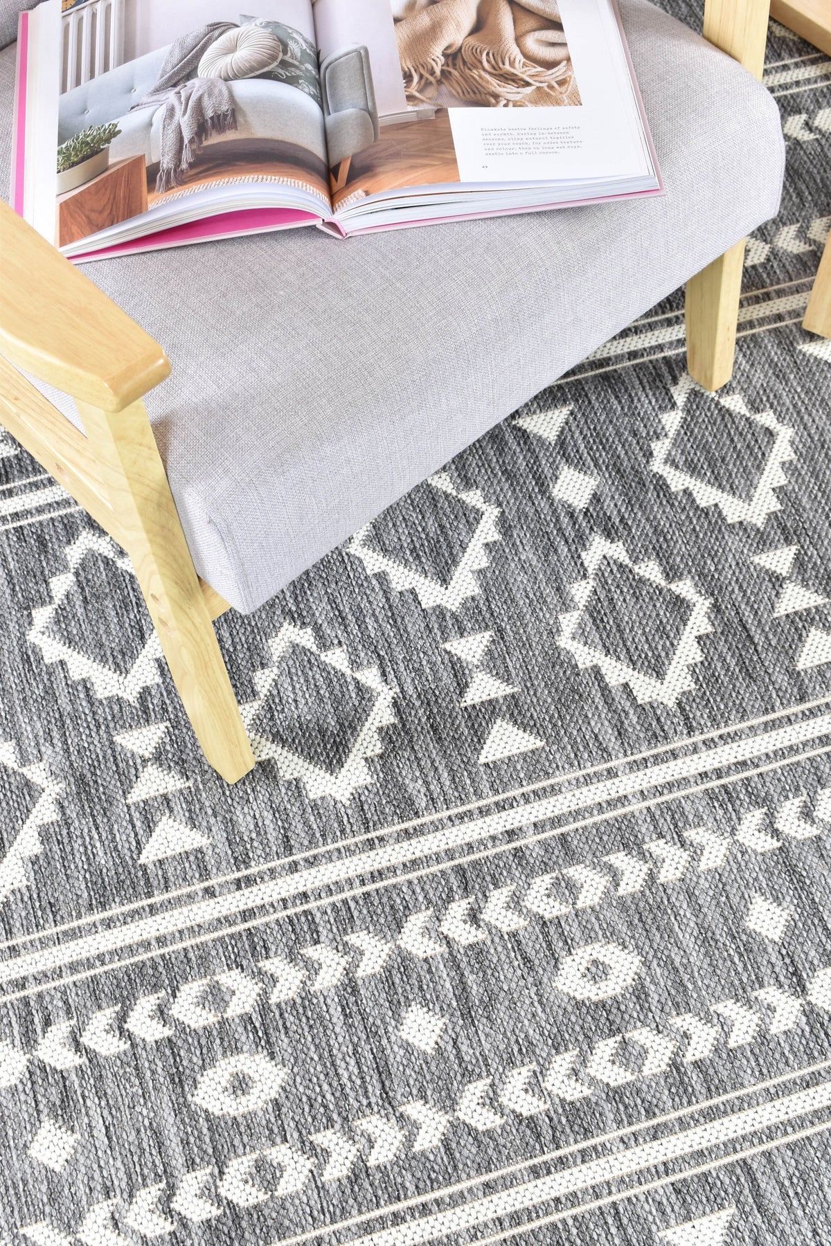 Long Island Grey Cream Rug 3333-GU6E
