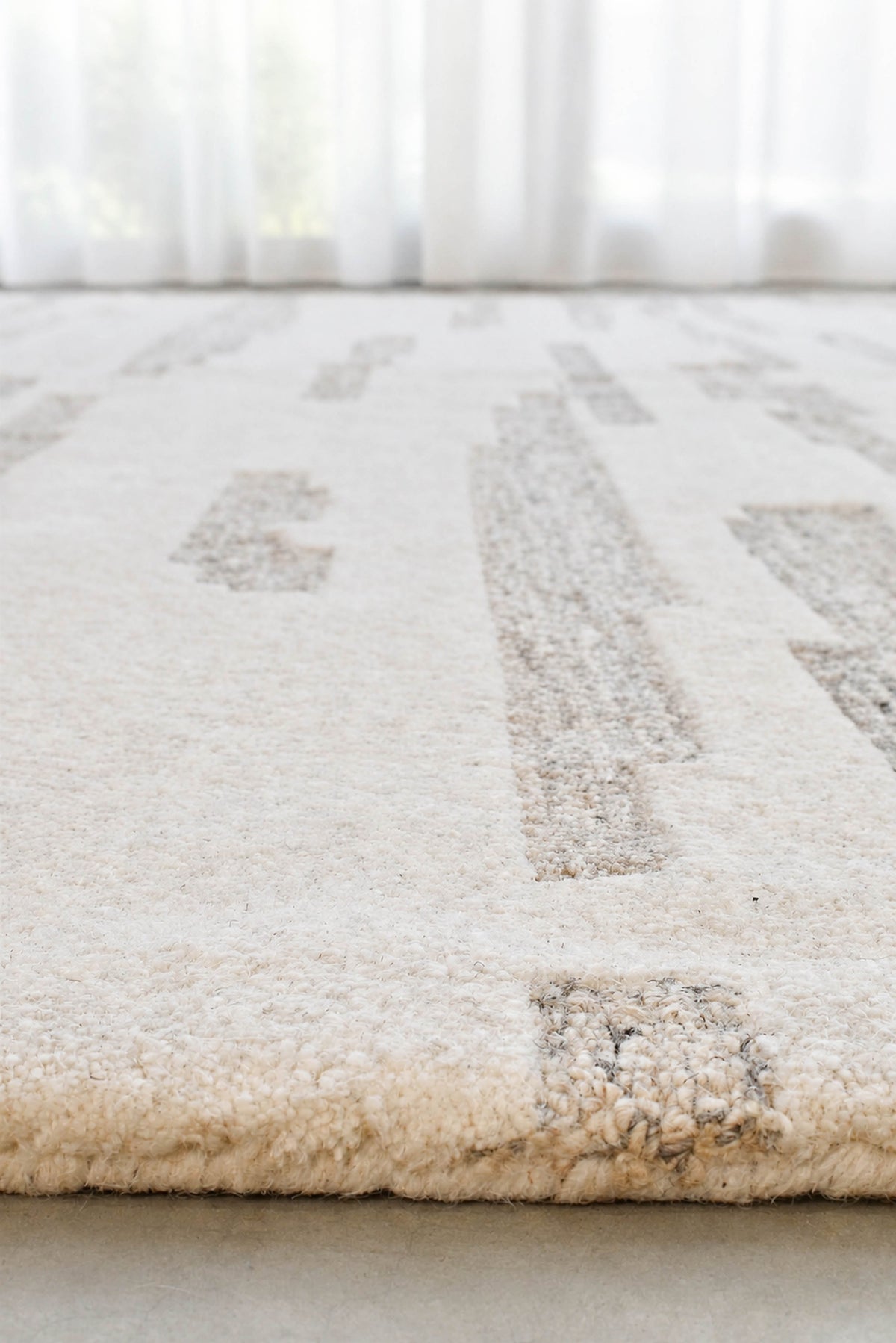 Luna Asmara Ivory Beige