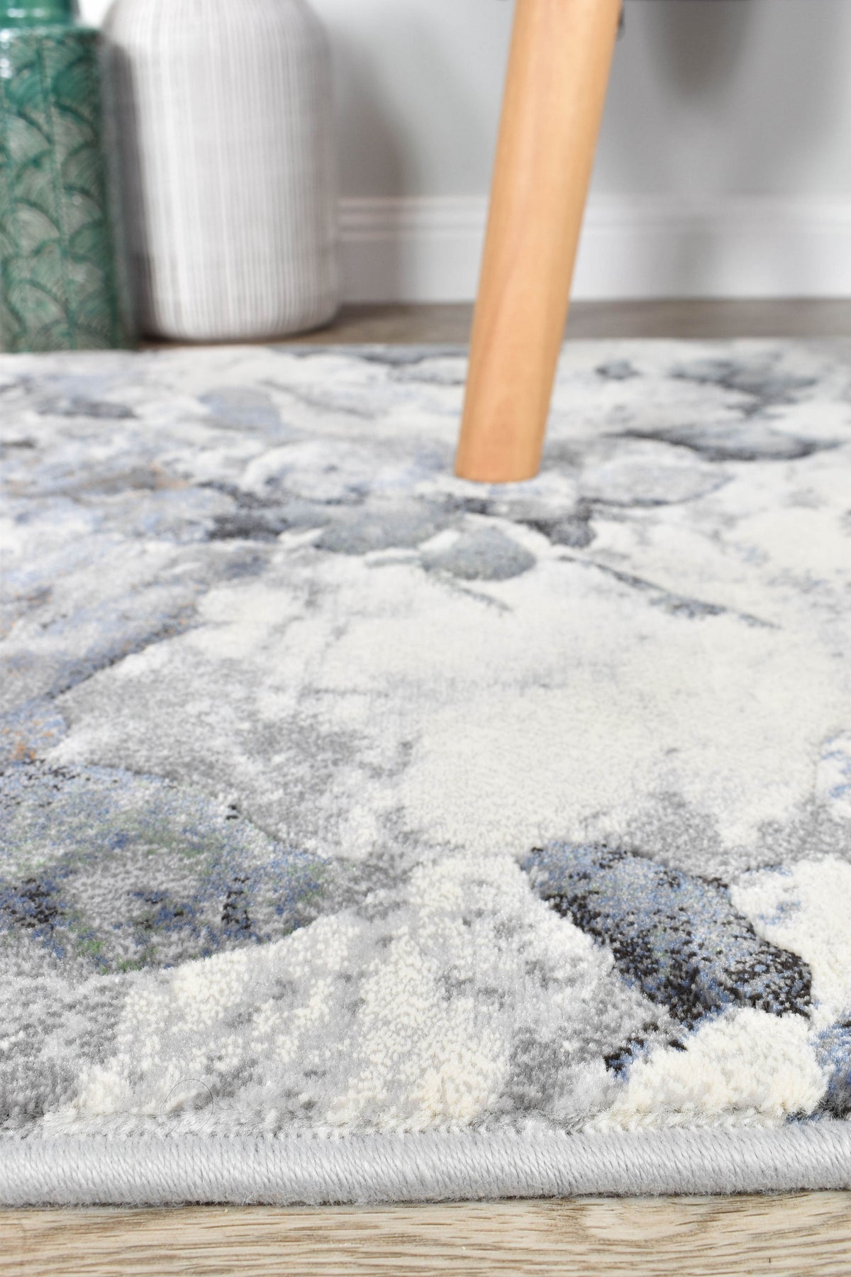 Modern Lounge Rug 63377-7676