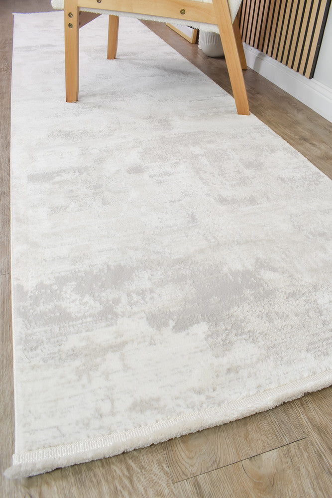 Eternal 25541A Cream Runner