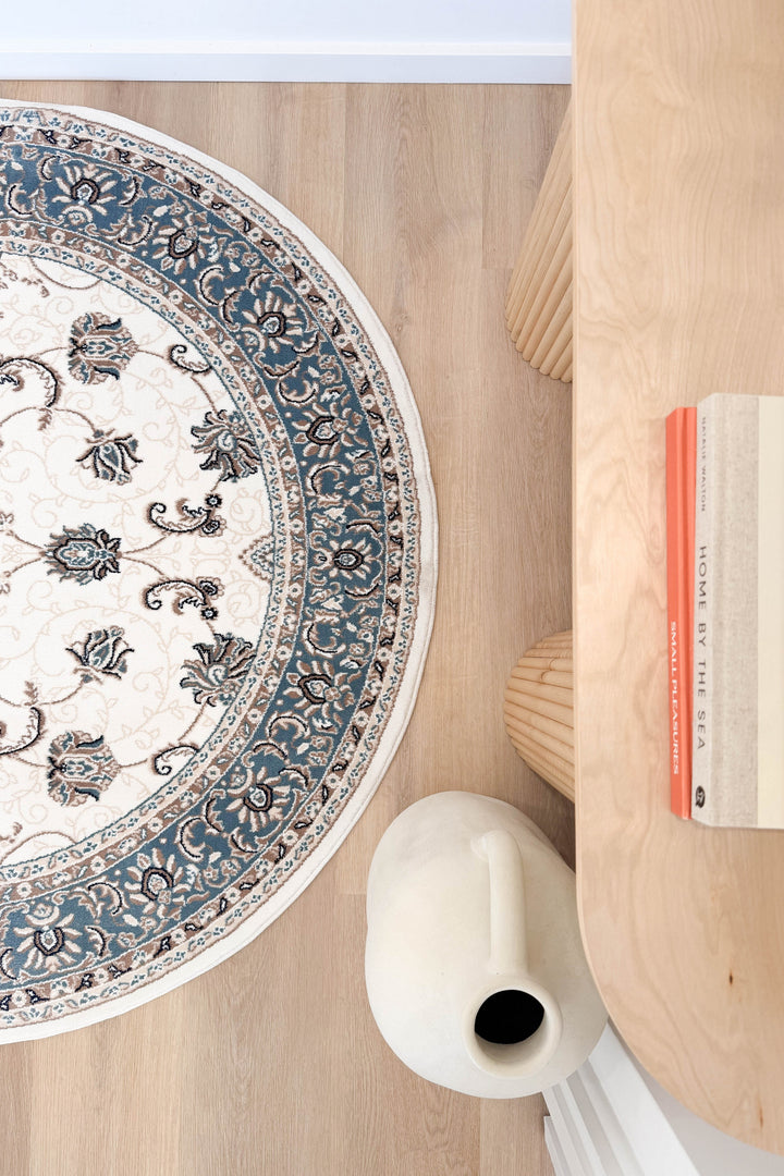 Riviera Traditional 84 Cream Blue Round Rug