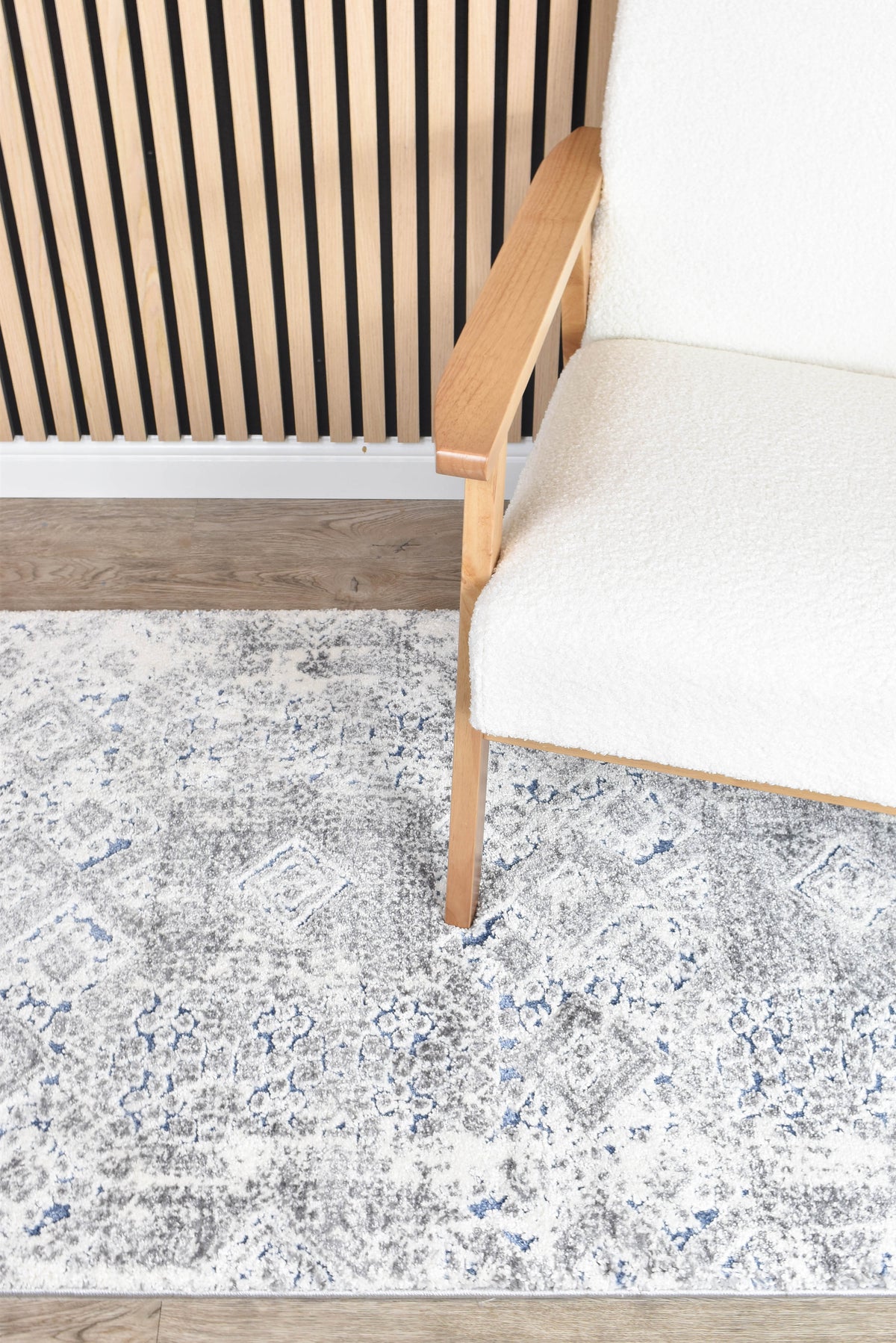 Sofia A0238A Grey Pail Runner
