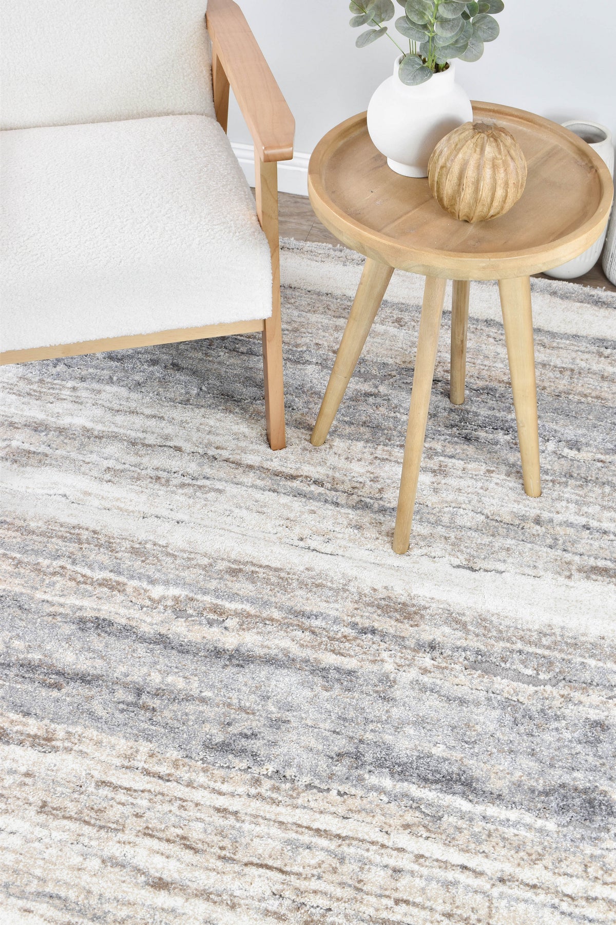 Sofia 560A Silver Sand
