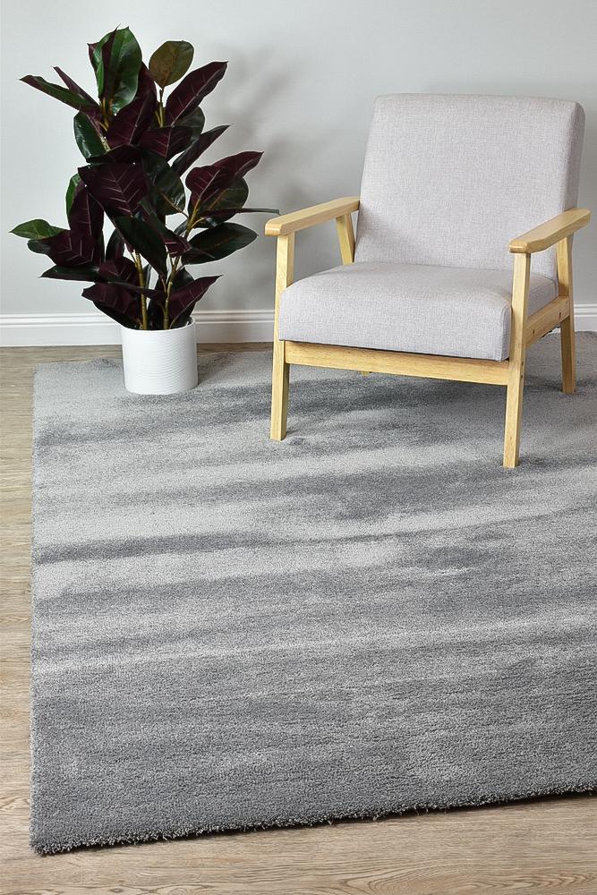 Gentle Super Soft Grey Rug-070