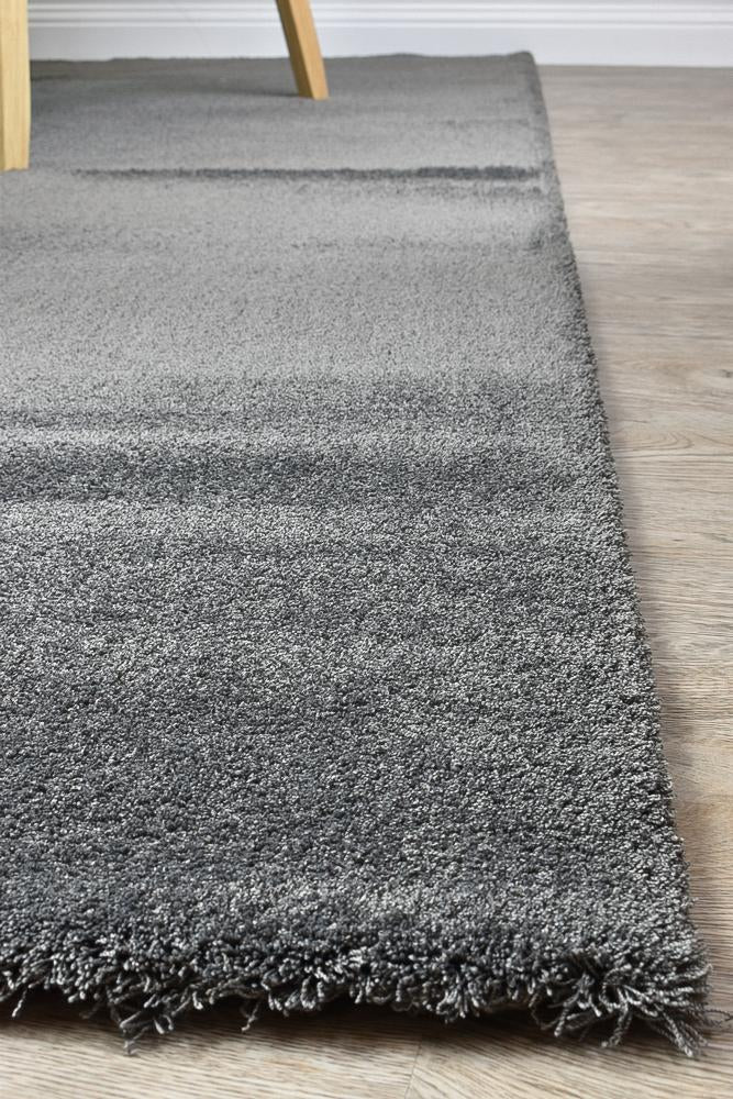 Gentle Super Soft Charcoal Rug -100