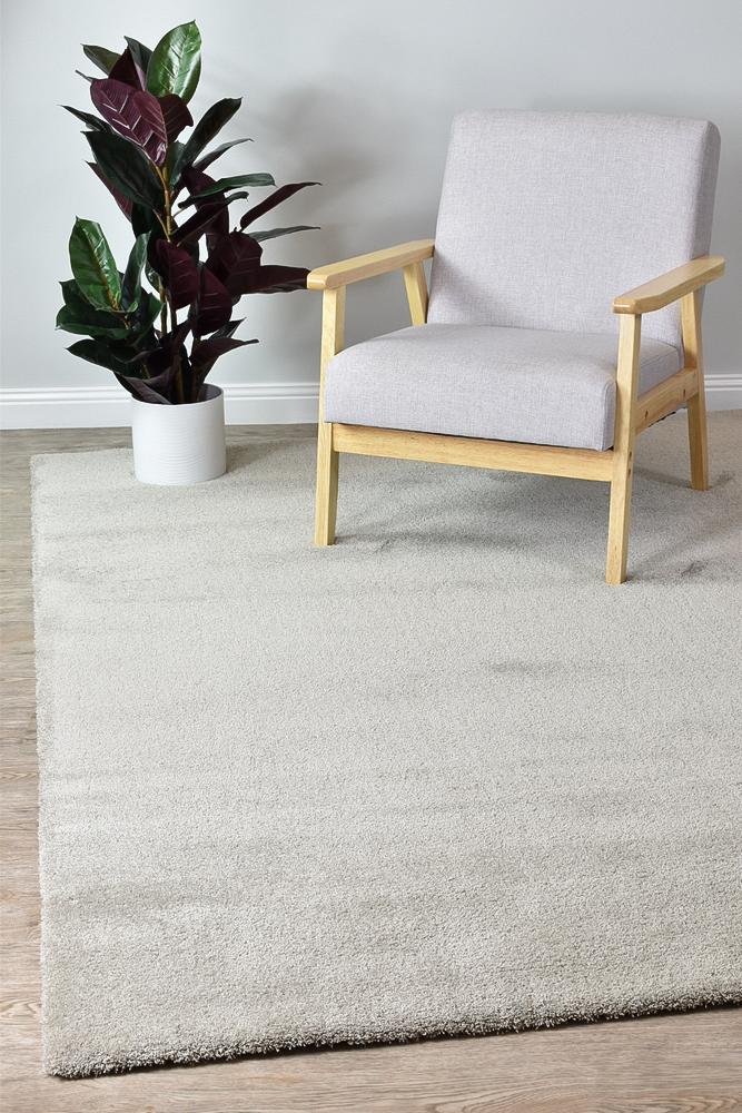 Gentle Super Soft Beige Rug-700