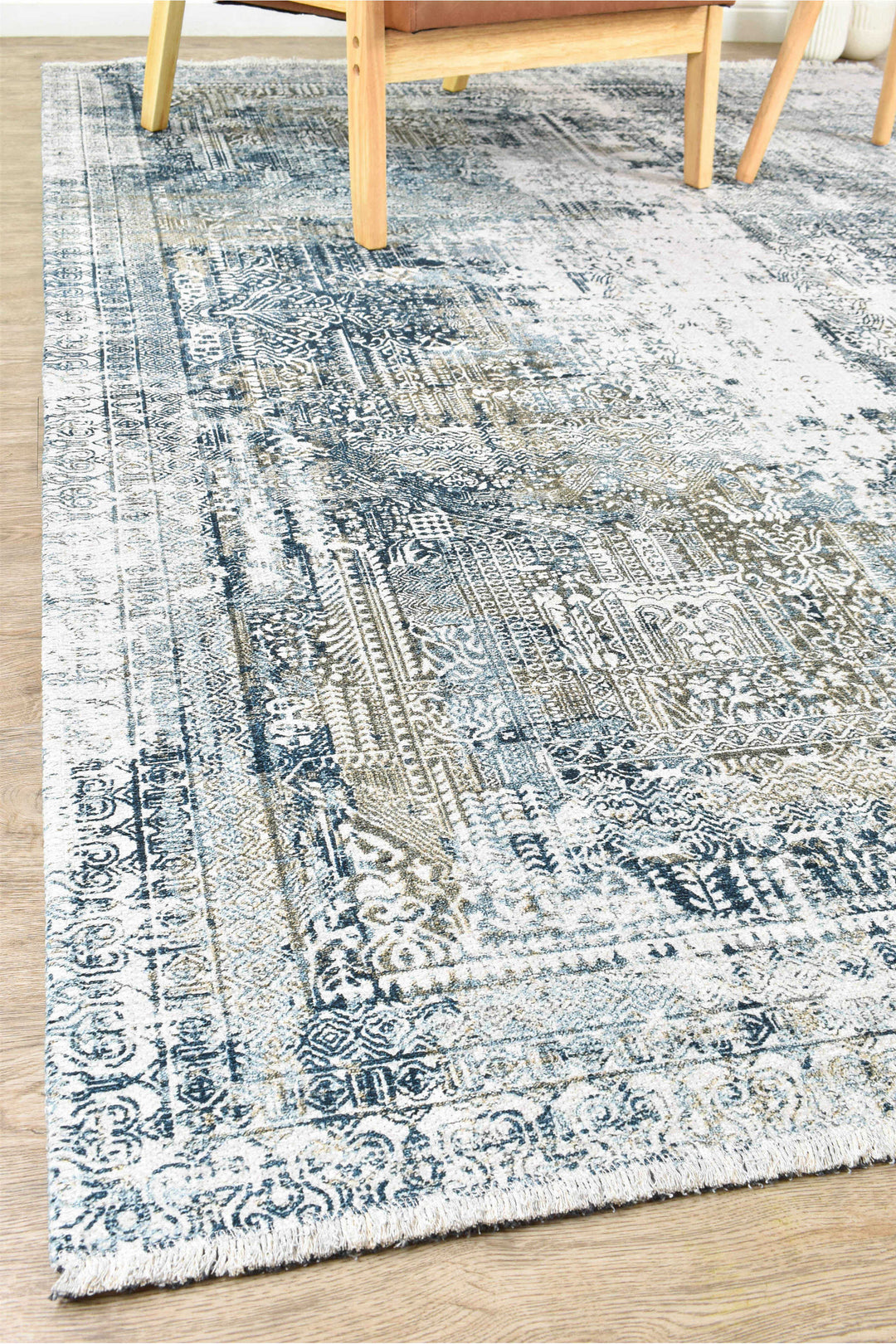 Banco P1037 Blue Sodalite