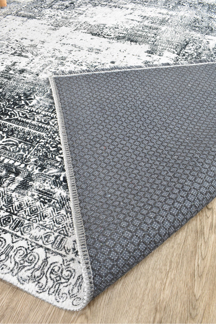 Banco P1037 Basalt