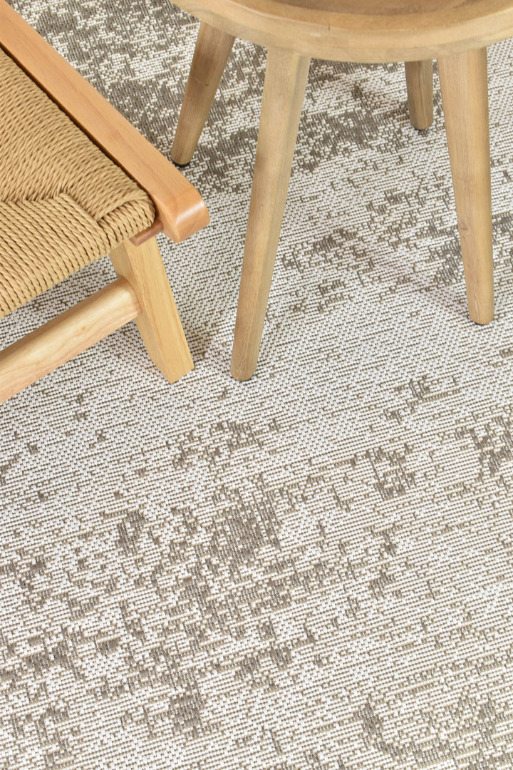 Carmel 28346 063 Beige White