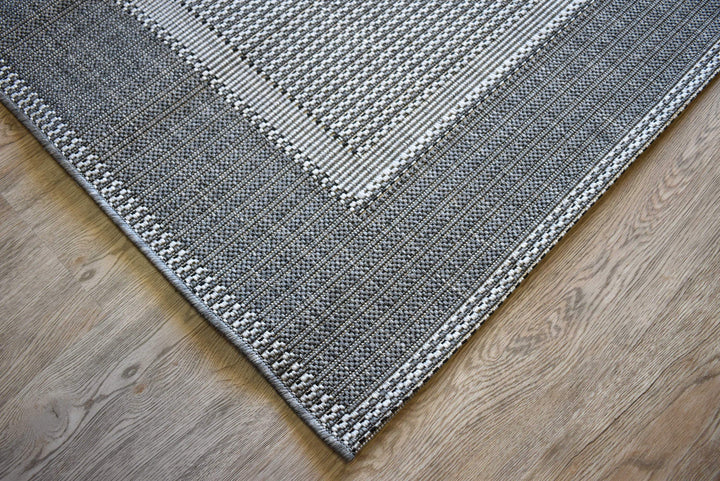 Clementine Silver Grey 1589-92