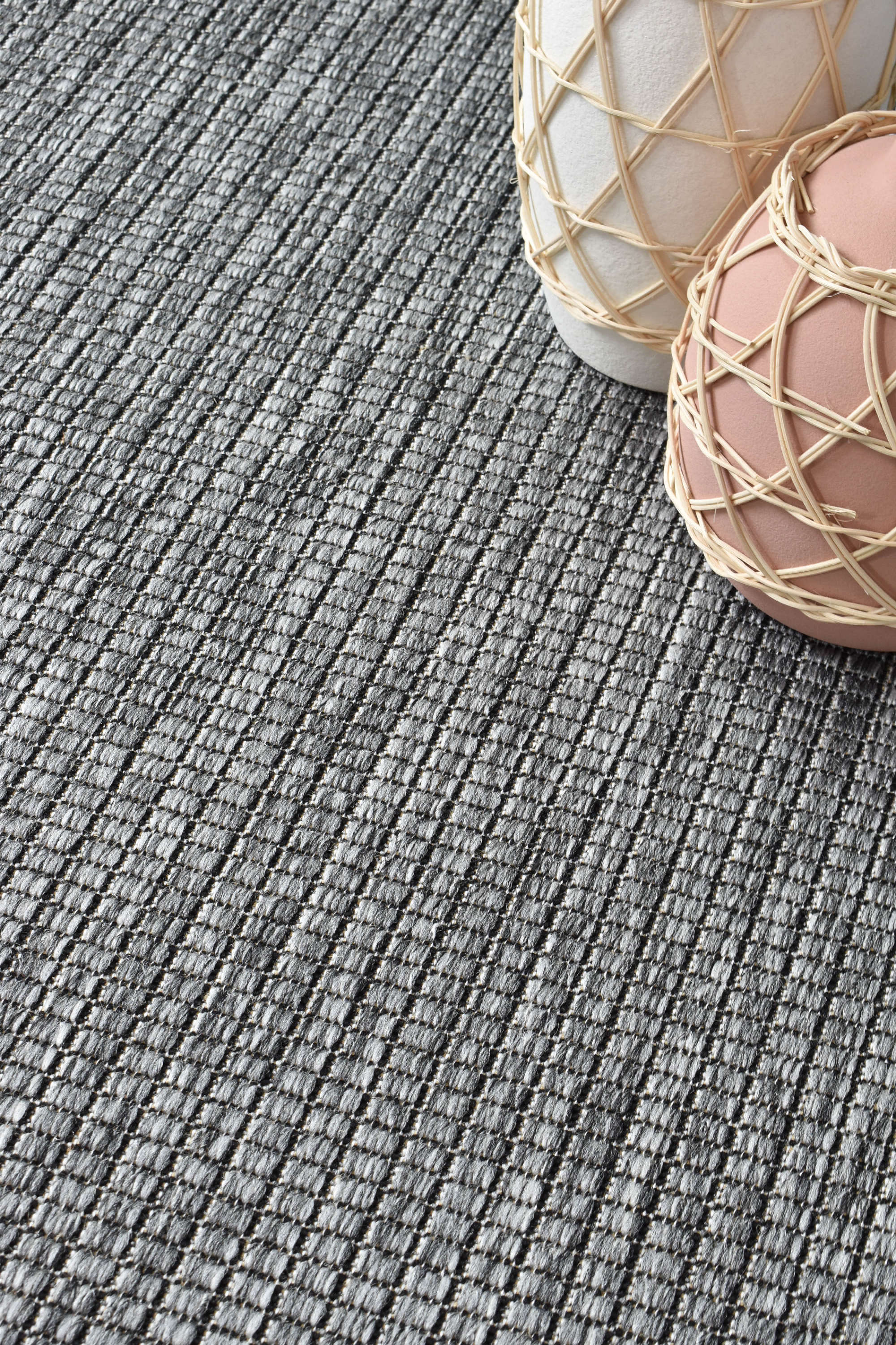 Long Island Dark Grey Rug 1303-DM9E