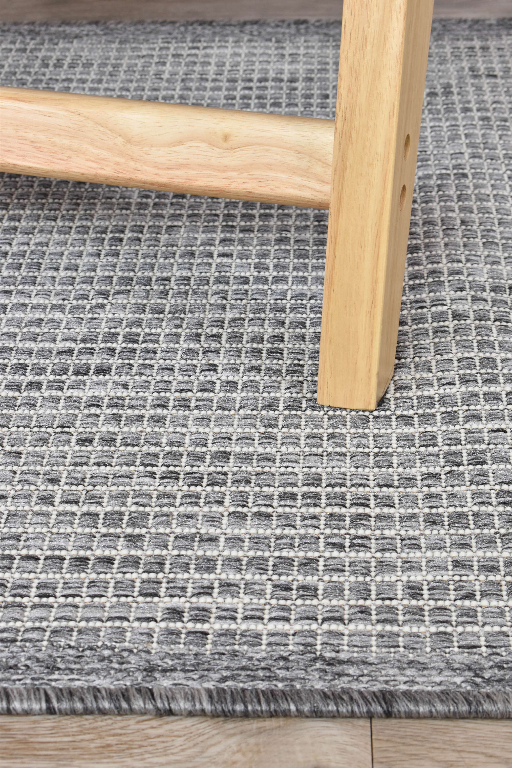 Long Island Runner Dark Grey 1303-GU6E