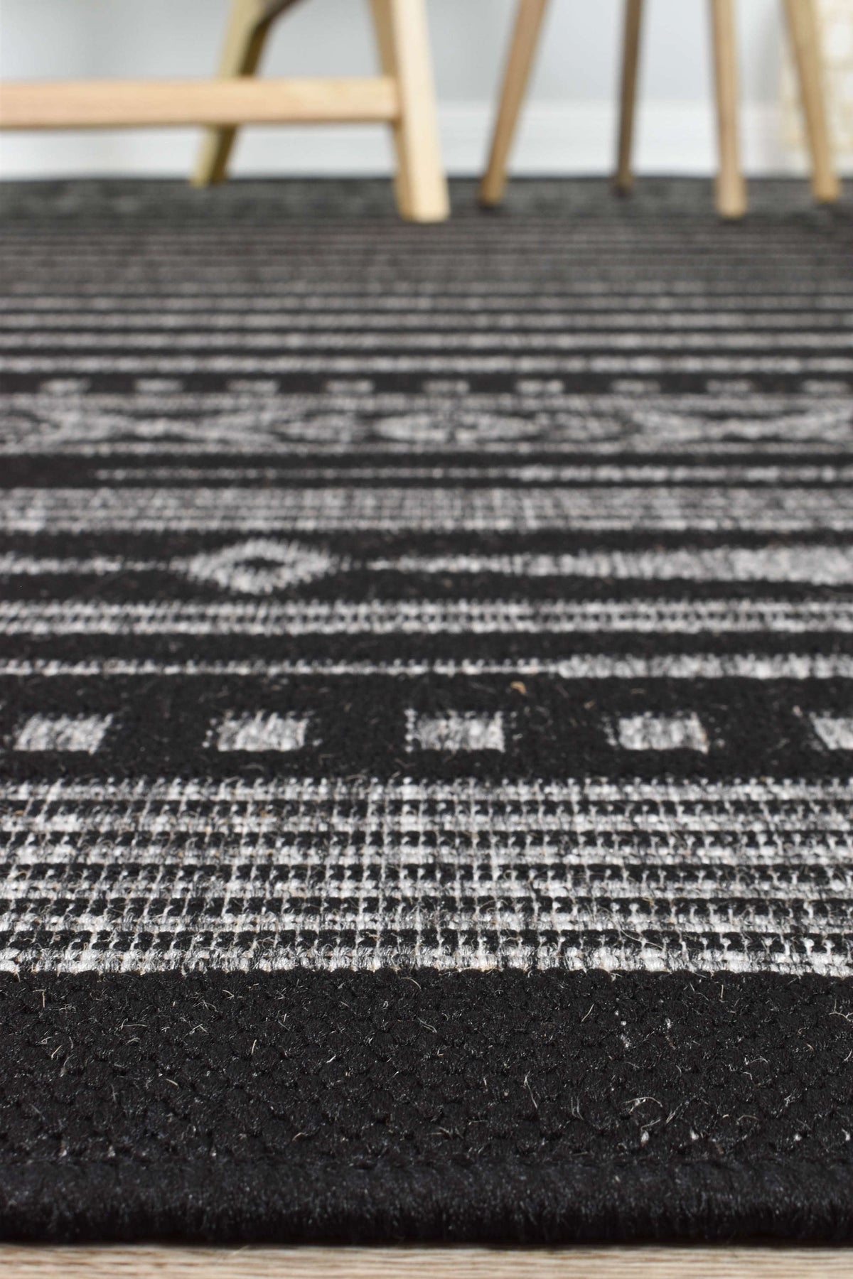 Long Island Dark Grey Rug 5609-DM9K