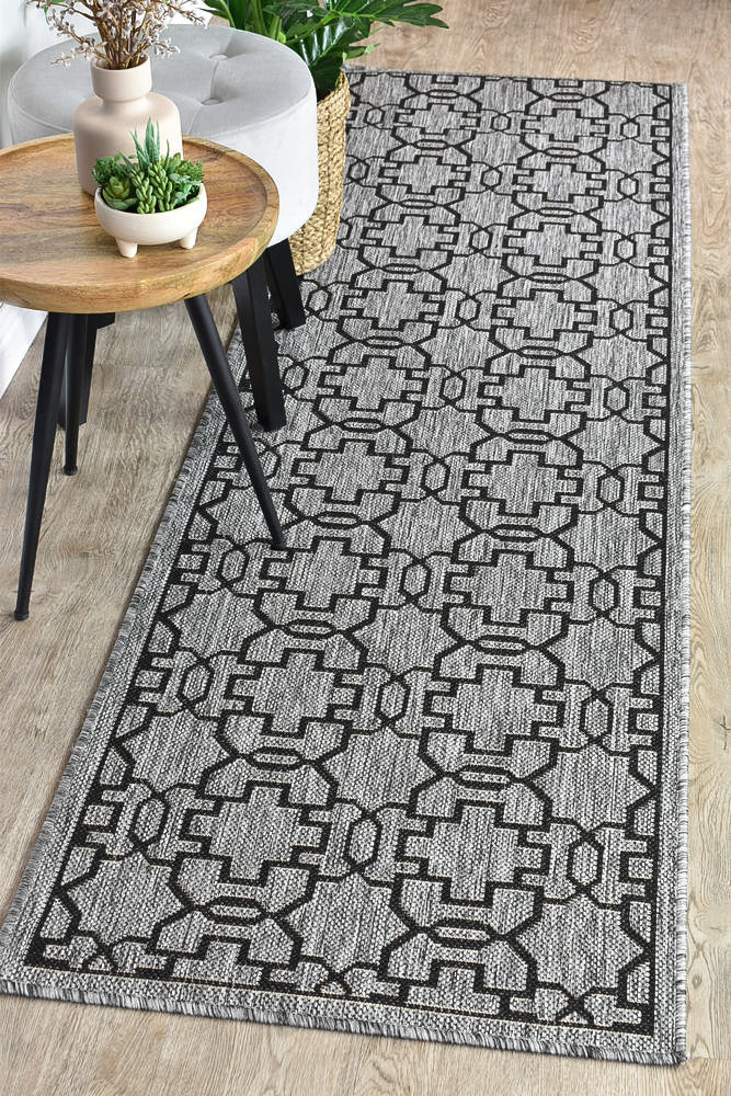 Long Island Grey Black Rug 208-DM9E