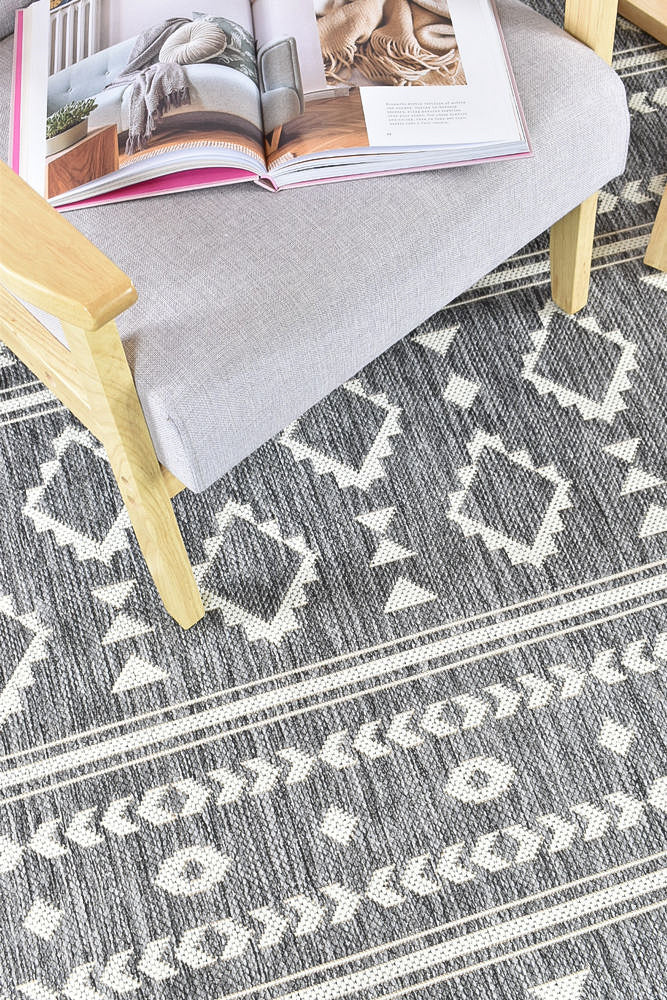 Long Island Grey Cream Rug 3333-GU6E