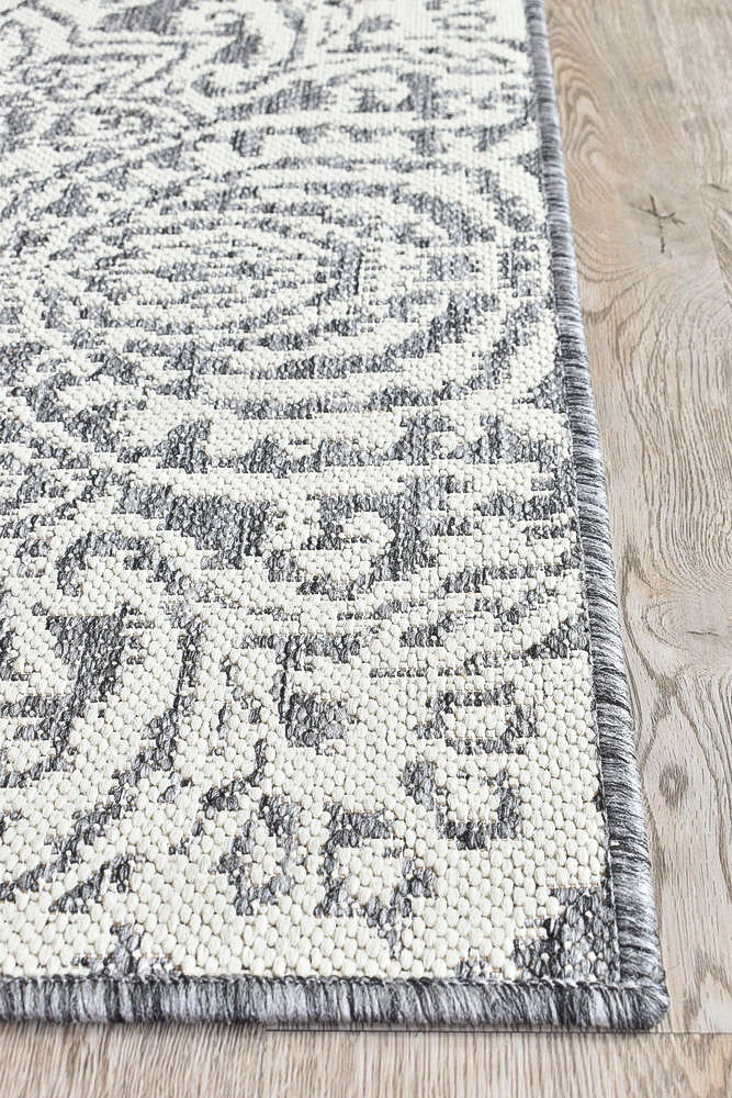 Long Island Runner Grey Cream 5605-GU6E