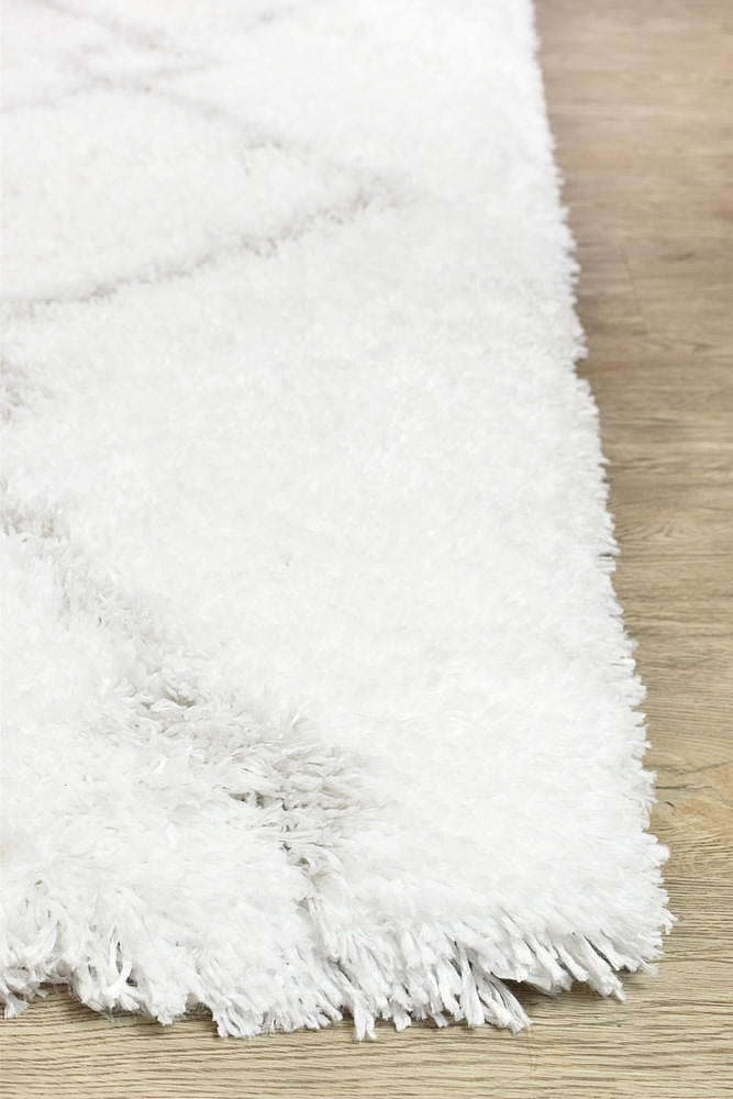 Mascot White Rug 8744A