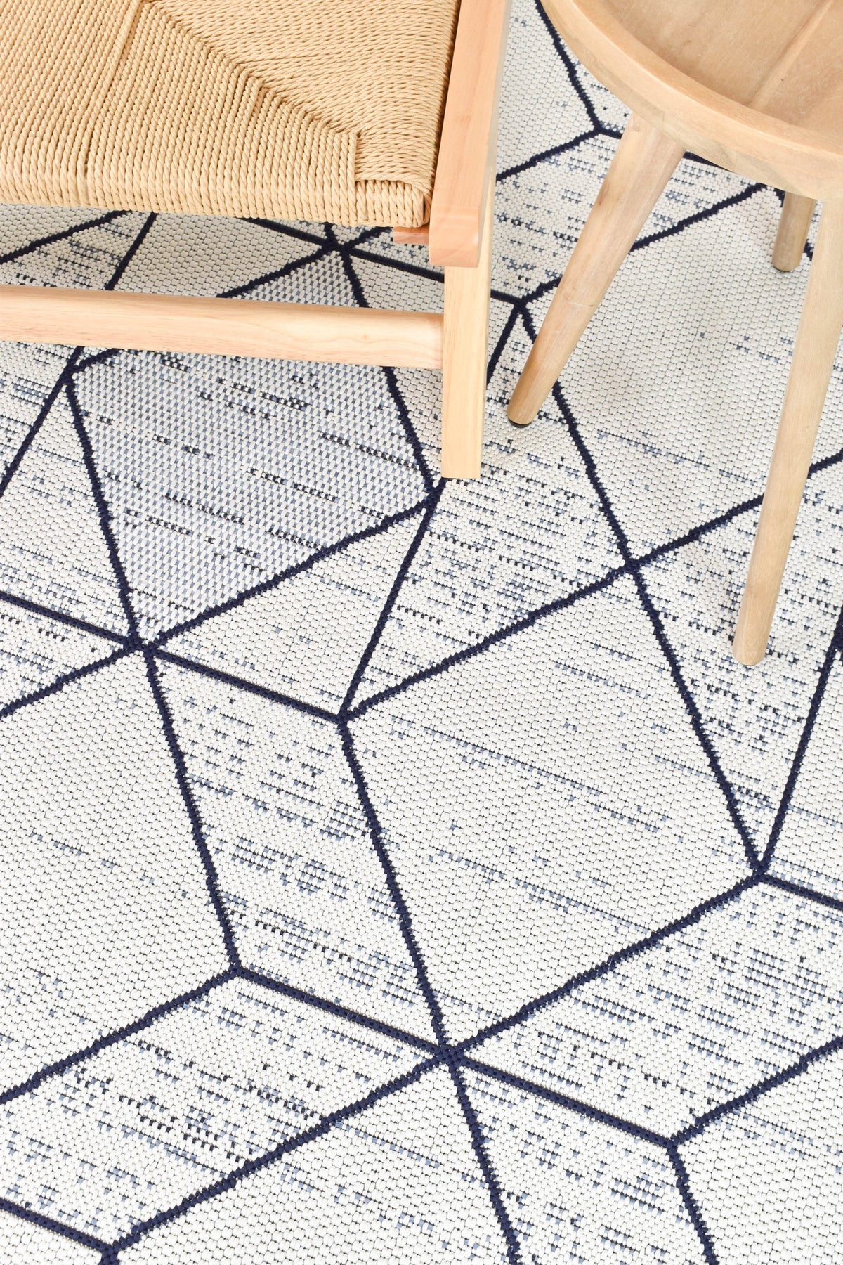 Mirada White Blue Rug 47277-396