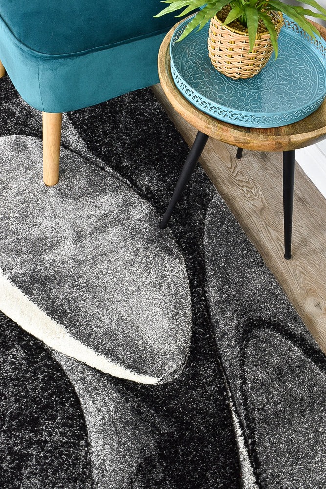 Millard 37 Dark Grey White Rug
