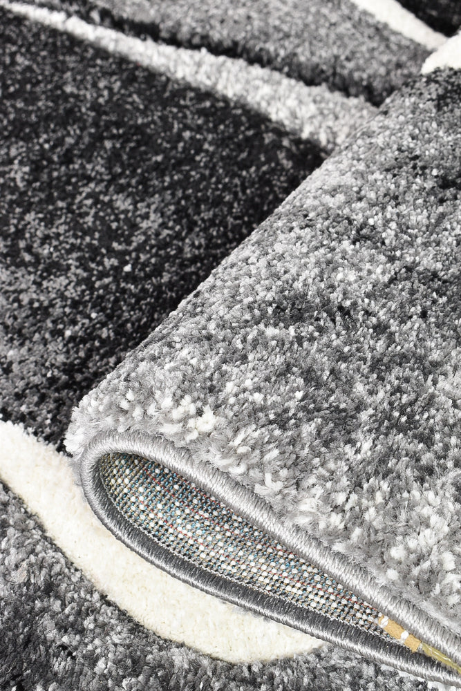 Millard 37 Dark Grey White Rug