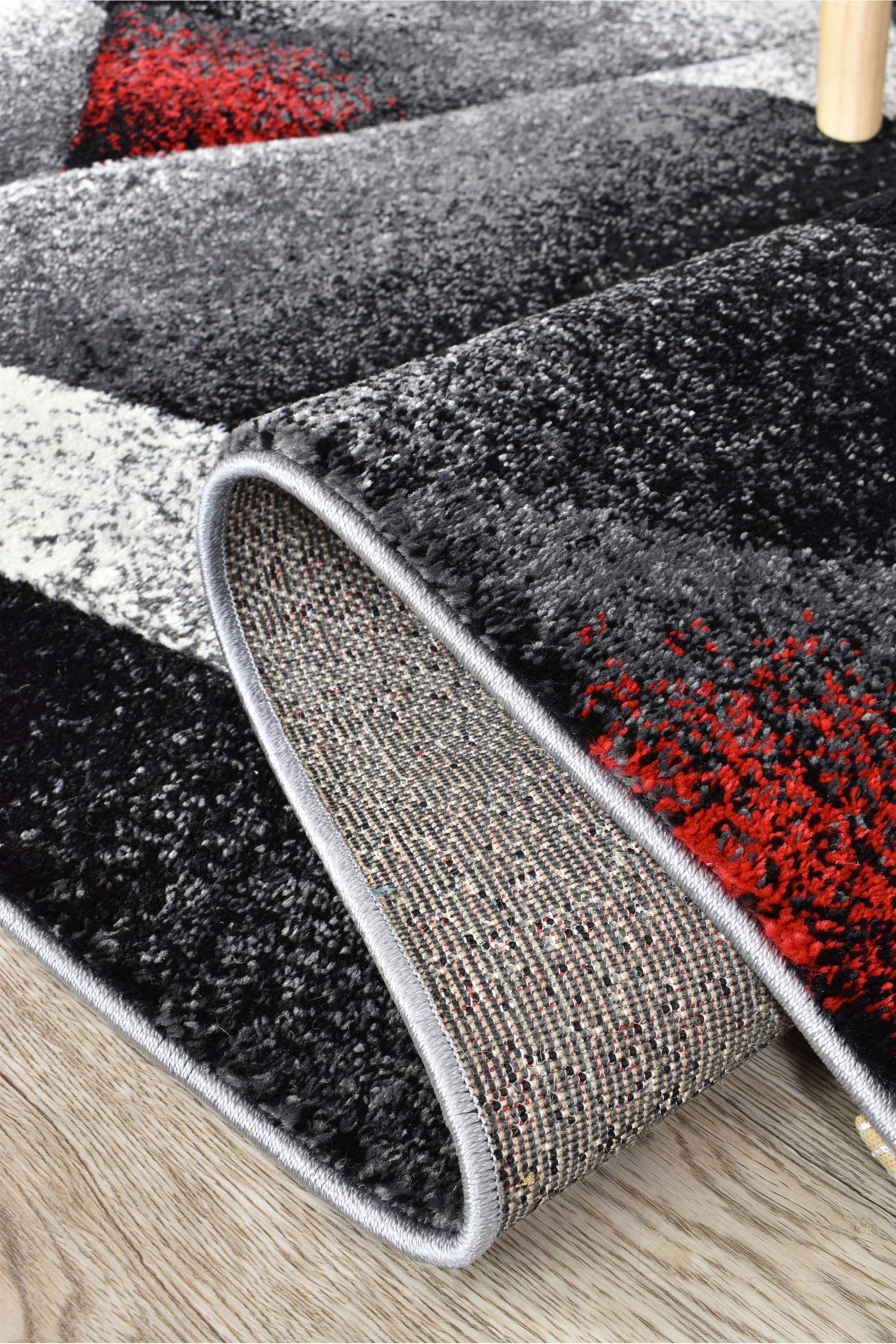 Nova 54B Grey Red Runner