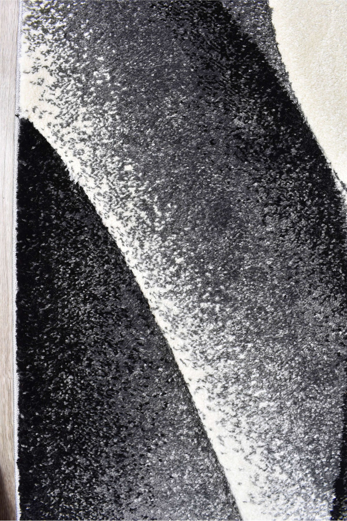 Nova 56A Light Grey Dark Grey Runner