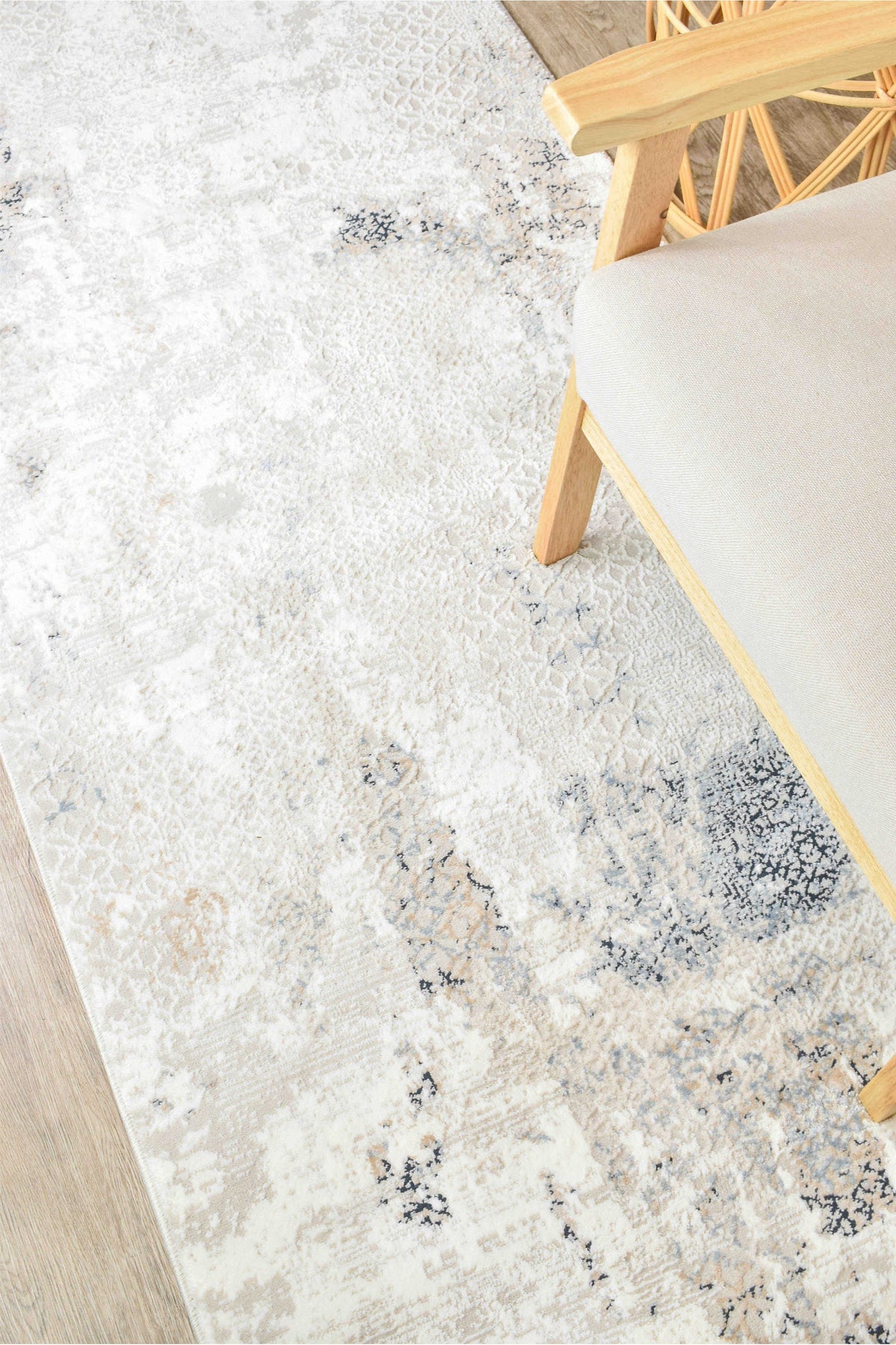 Nuans 23644A Dove Grey