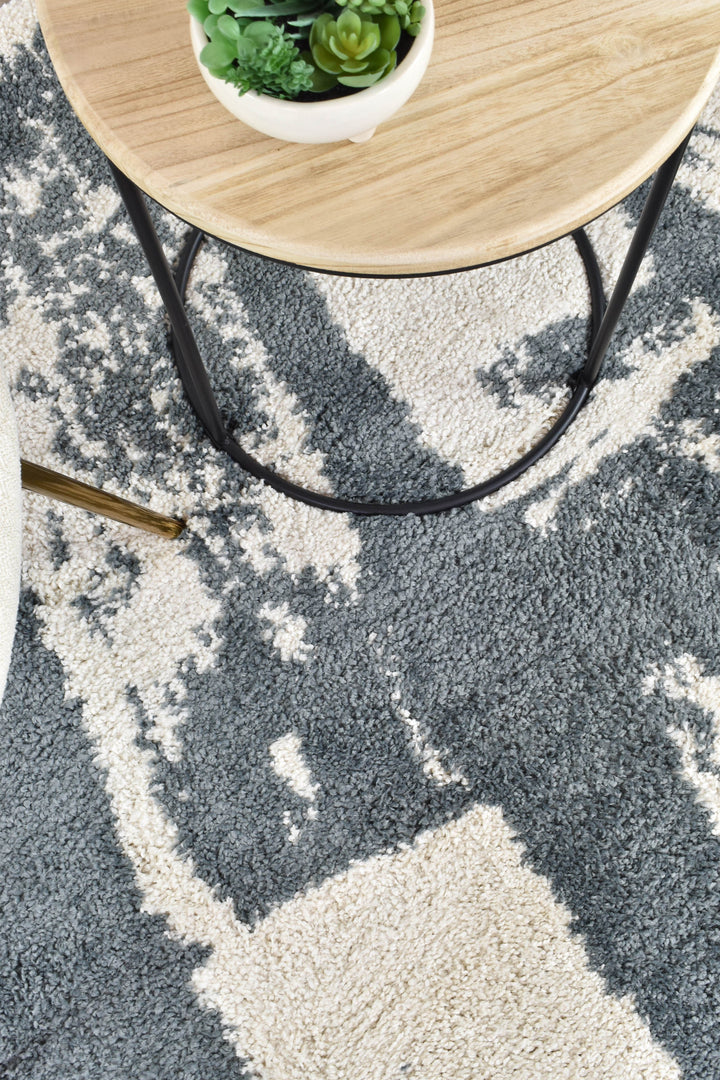 Spirit 62602 692 Grey Cream